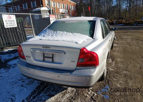 2006 Volvo S80 2.5T from USA, damaged, VIN YV1TH592561440090